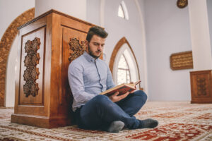 عناية النبي صلى الله عليه وسلم بالقرآن